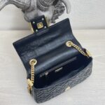 FendI Baguette Bag-24x14x7CM - Image 4