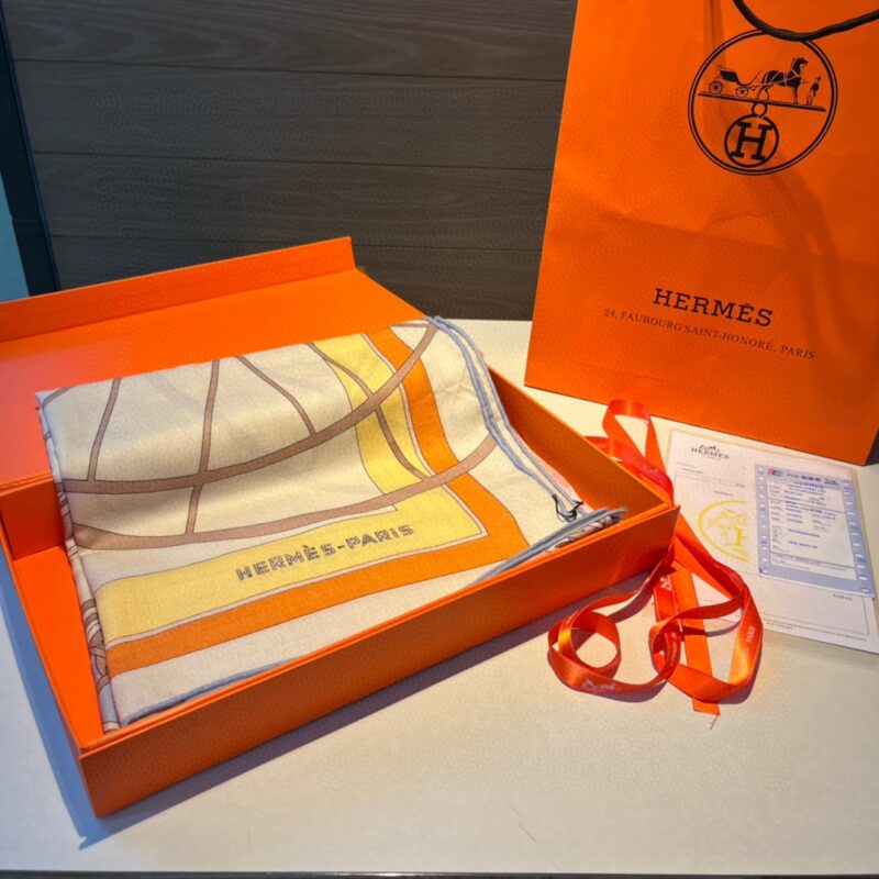 Hermes Square Towel-140*140CM - Image 5
