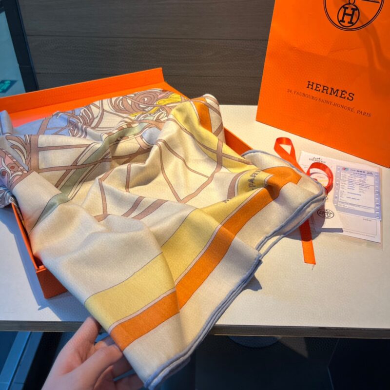 Hermes Square Towel-140*140CM - Image 4