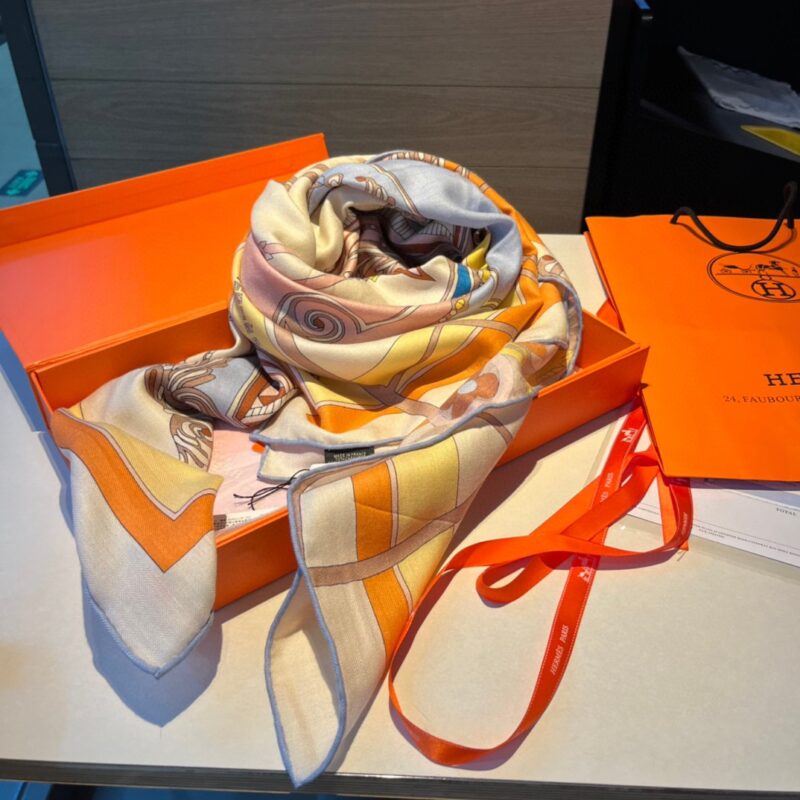 Hermes Square Towel-140*140CM - Image 7