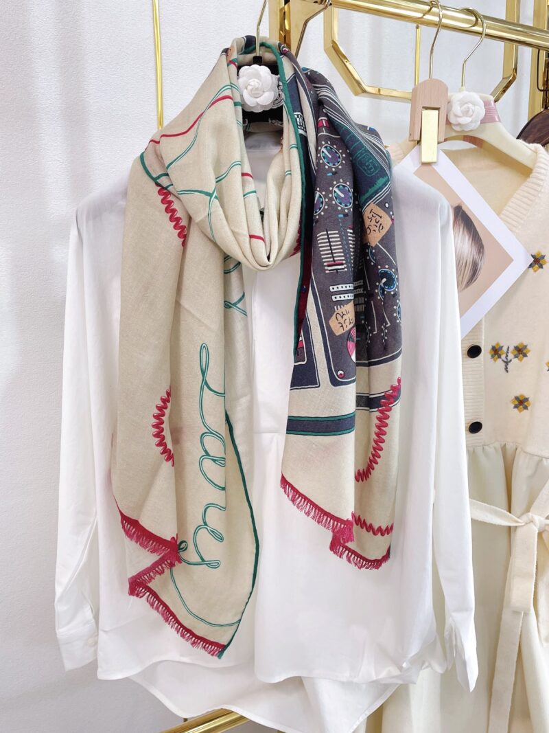Hermes Cashmere Scarf-80*200CM - Image 2