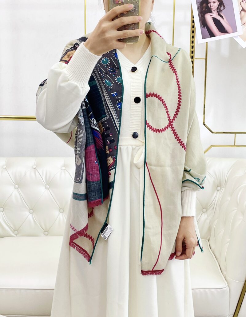 Hermes Cashmere Scarf-80*200CM - Image 5