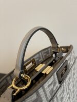 Fendi PeekabooISeeU-27x21x11CM - Image 4