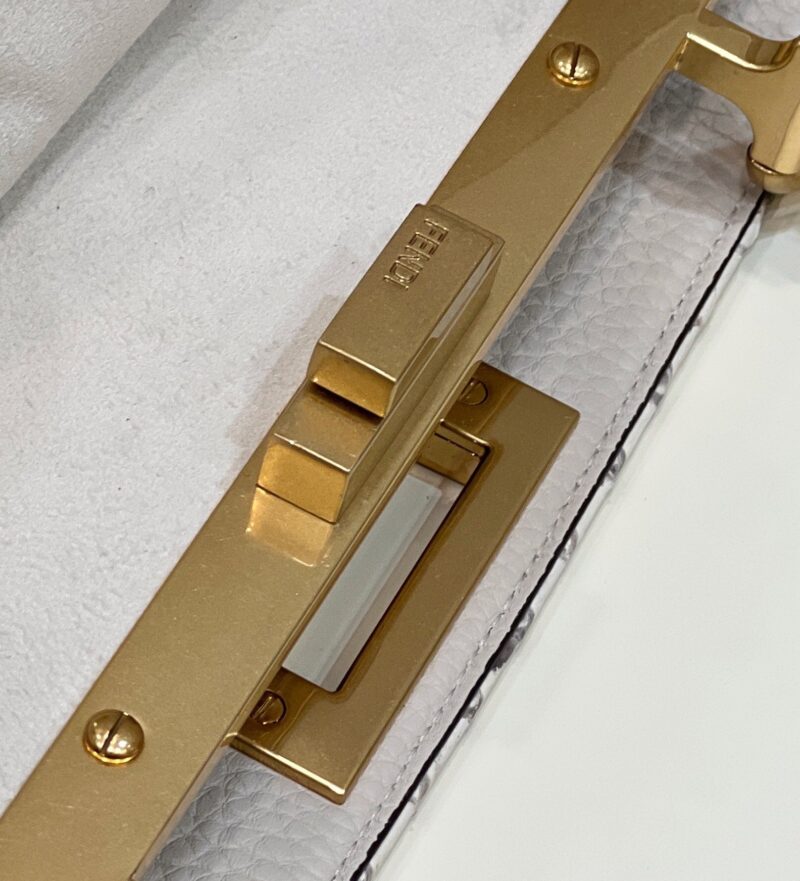 Fendi PeekabooTote-33×12×25CM - Image 7