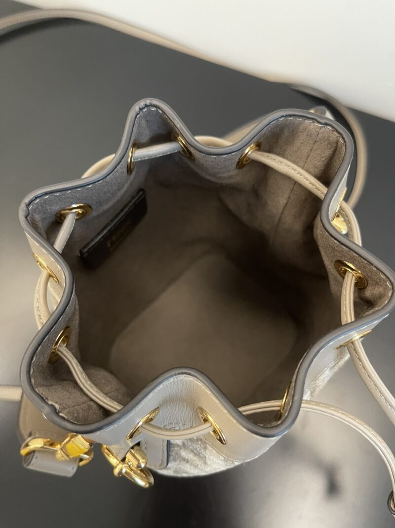 Fendi Mini Mon Tresor Bag -12x18x10CM - Image 7