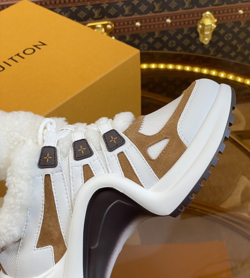 Louis Vuitton Archlight Sneaker - Image 6