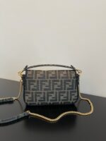 FendI Small Baguette Bag-20x15x9CM - Image 7