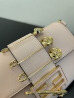 FendI Small Baguette Bag-20x15x9CM - Image 4