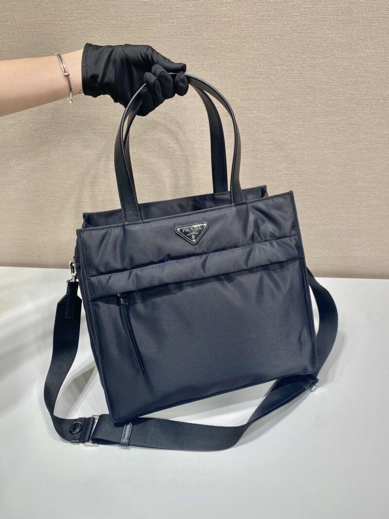 Prada 2VG318A Re-Nylon Tote Bag-33*30*13CM - Image 3