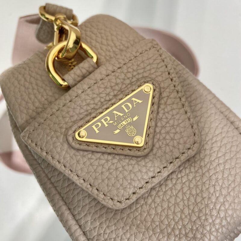 Prada 1BH187 Crossbody Handbags-20.5*13*8.CM - Image 8