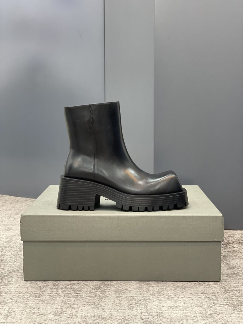 Balenciaga Boots - Image 3