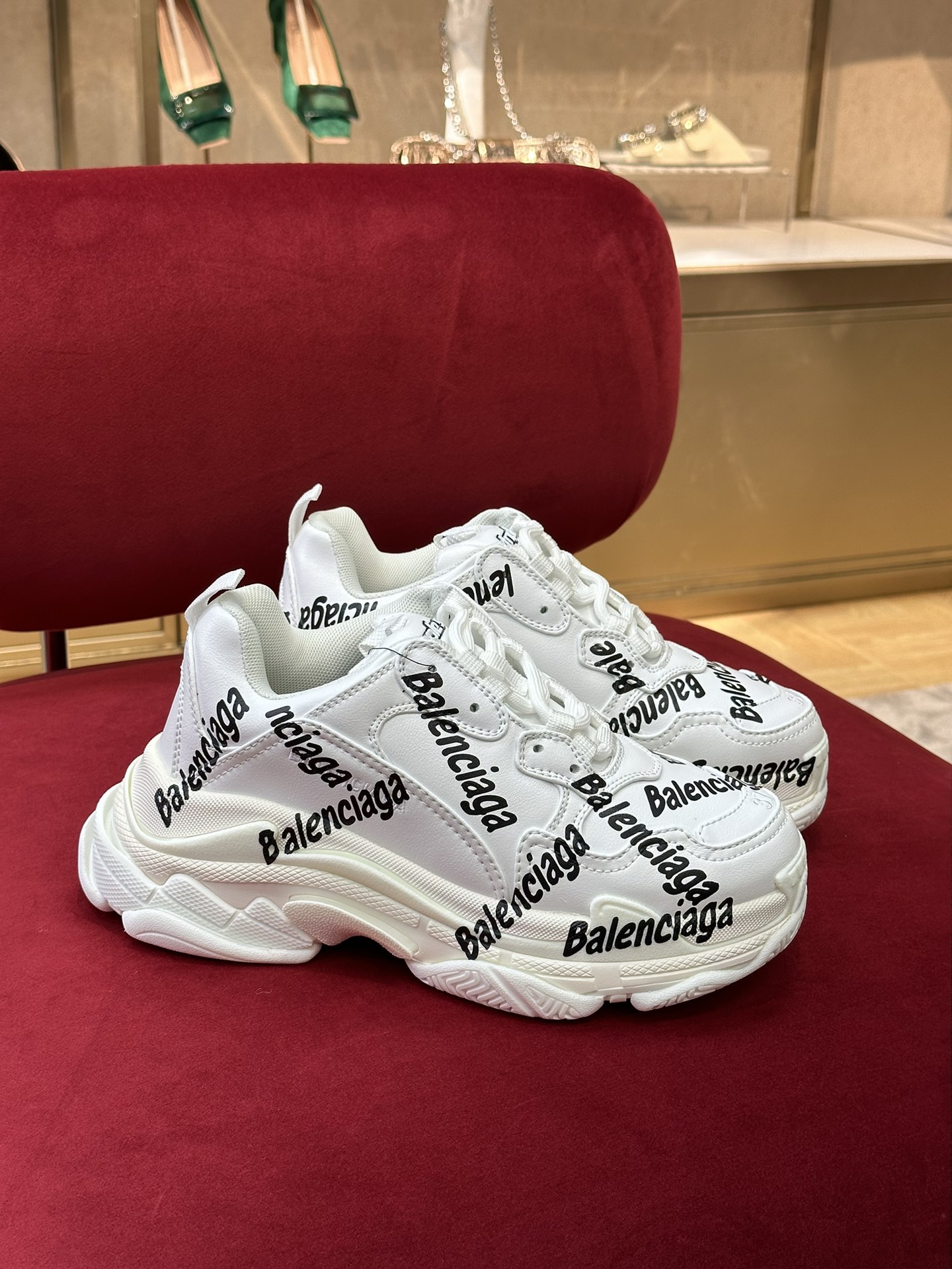 fsg-09874322ewrewrew_1_.jpg Balenciaga Sneaker - Image 1
