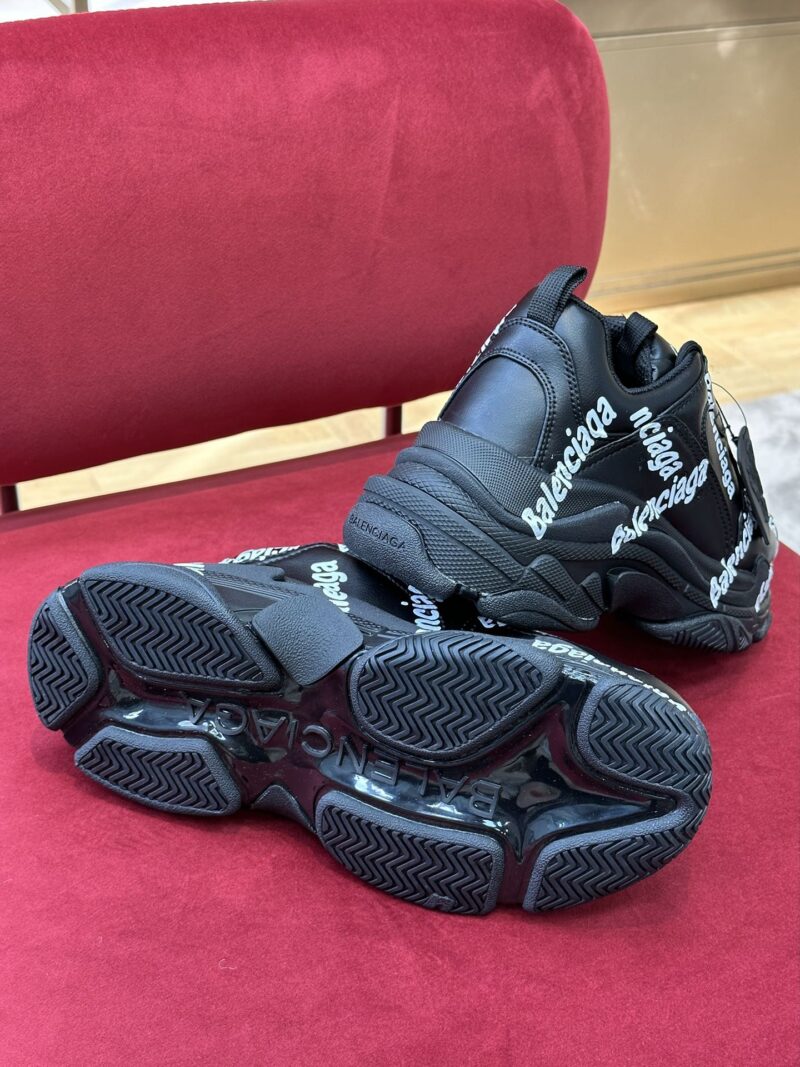 Balenciaga Sneaker - Image 2