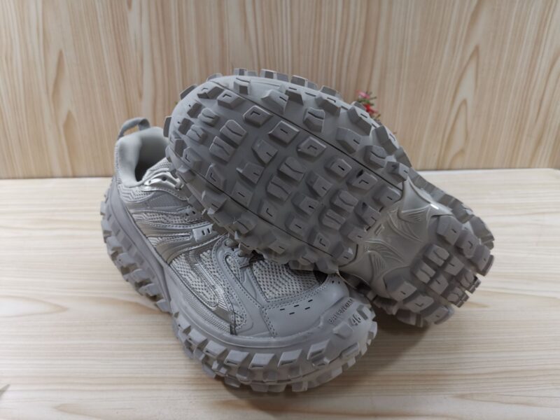 Balenciaga Sneaker - Image 3