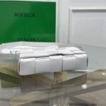 Bottega Veneta Crossbody Bag-23*15*6CM - Image 4