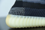 ADIDAS YEEZY BOOST 350 V2 “CARBON” FZ5000 - Image 9