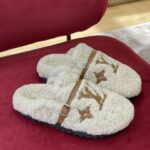 Louis Vuitton Winter Break Comfert Sandals