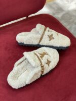 Louis Vuitton Winter Break Comfert Sandals - Image 5