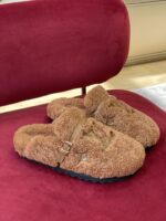 Louis Vuitton Winter Break Comfert Sandals