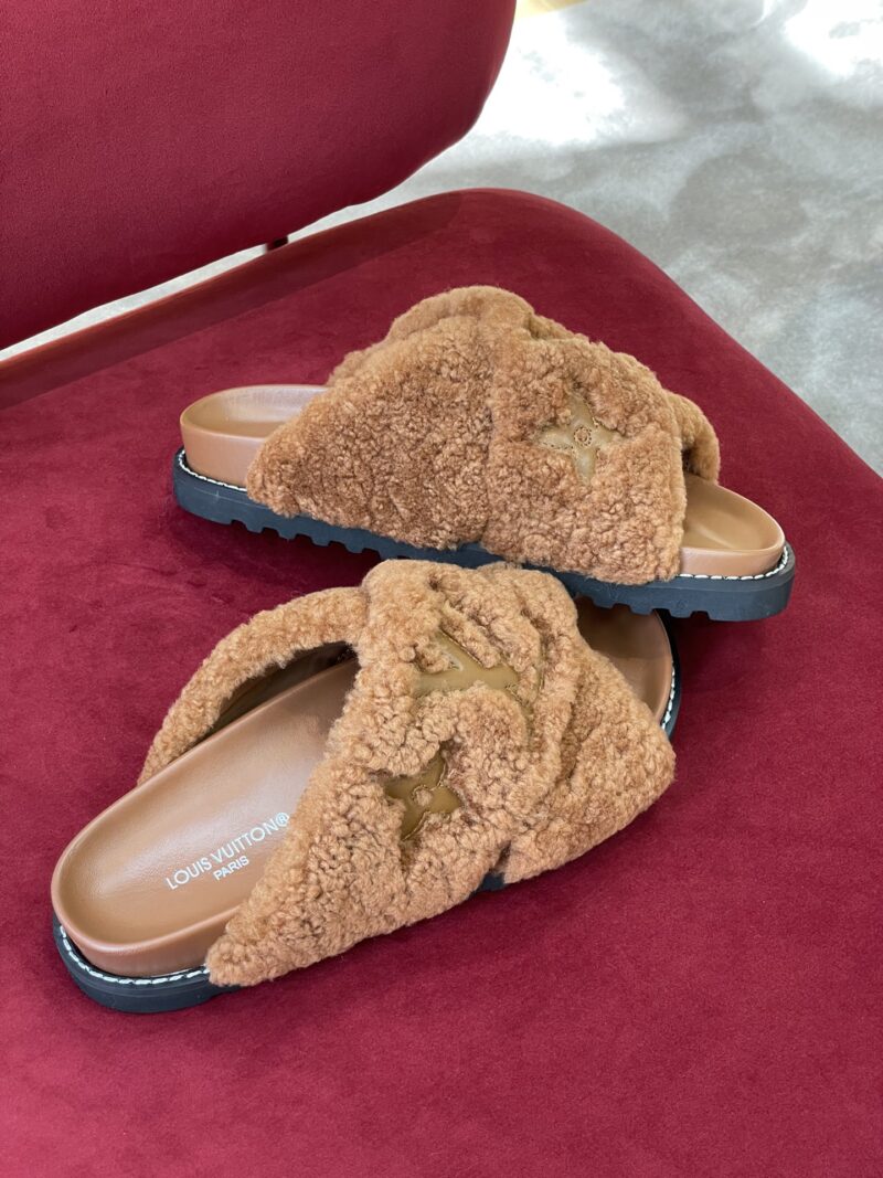 Louis Vuitton Paseo Sandals - Image 3