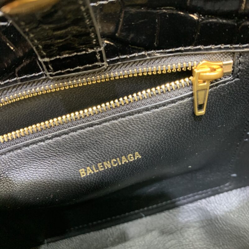 Balenciaga Hobo-23x16x5CM - Image 5