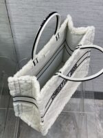 Diro Book Tote Bags-42*32*5CM - Image 4