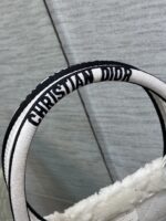 Diro Book Tote Bags-42*32*5CM - Image 6