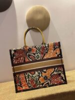 Diro Book Tote Bags-42*32*5CM - Image 3