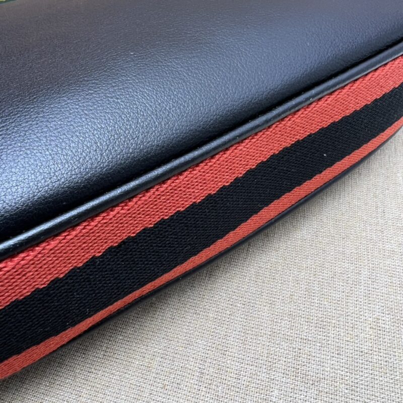 Gucci Attache Small Shoulder Bag-23*22*5CM - Image 9