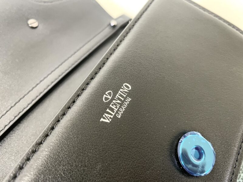 Valentino Handbags-20*15*7CM - Image 7