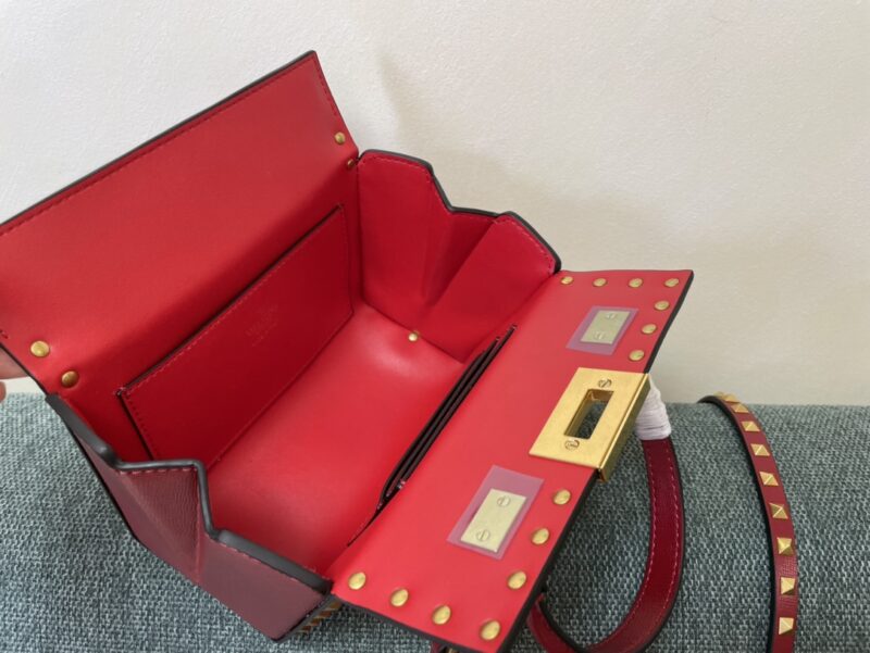 Valentino Garavani Rockstud Alcove-19*12*8CM - Image 8