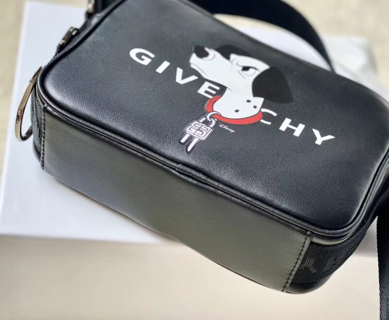Gienvchy Waist Bag-16x11x8CM - Image 5