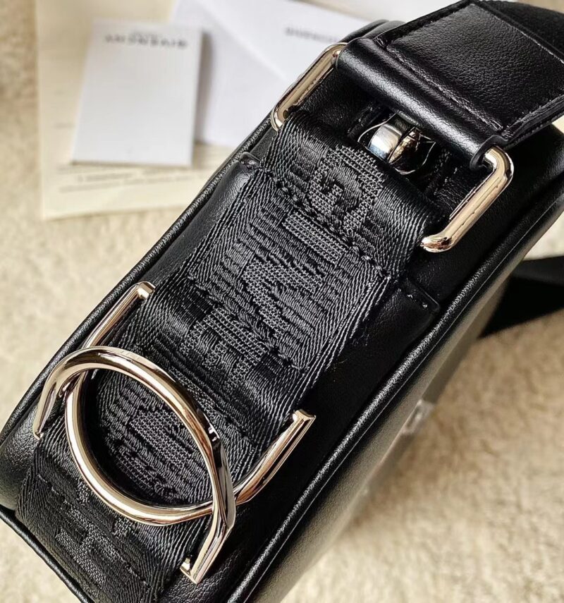 Gienvchy Waist Bag-16x11x8CM - Image 7