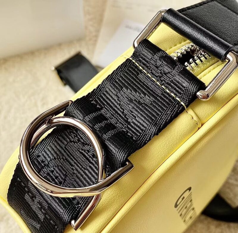 Gienvchy Waist Bag-16x11x8CM - Image 8