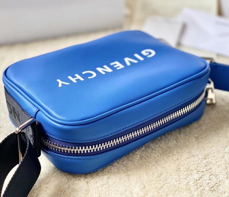 Gienvchy Waist Bag-16x11x8CM - Image 4