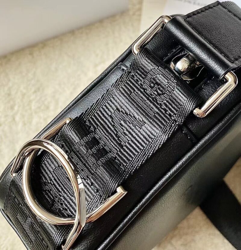 Gienvchy Waist Bag-16x11x8CM - Image 9