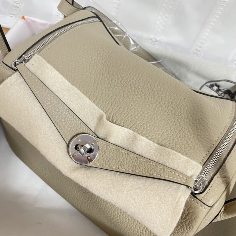 Hermes Lindy-TC Leather-26&30CM - Image 4