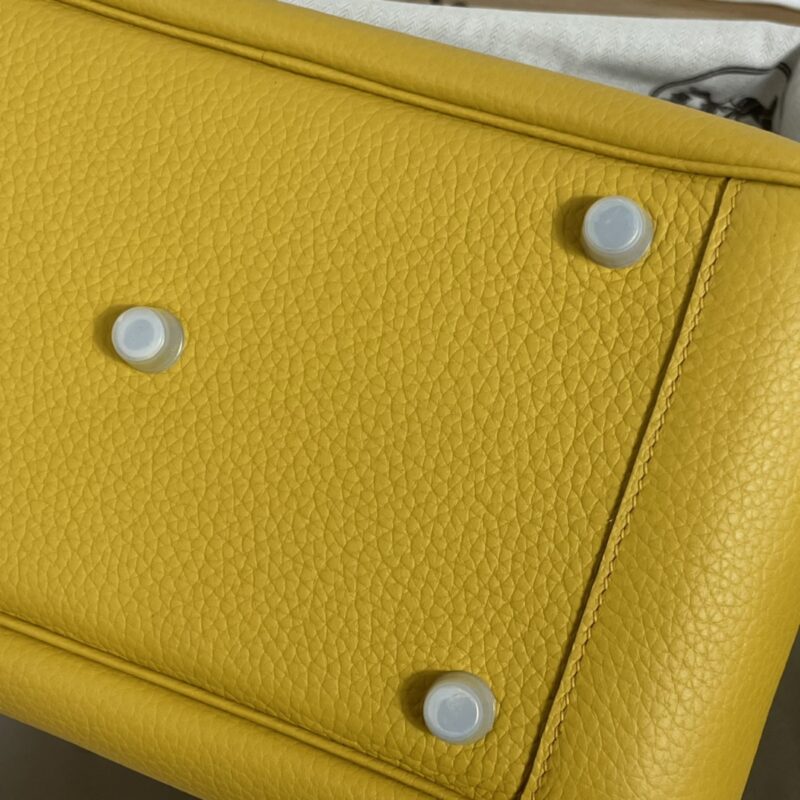 Hermes Lindy-TC Leather-26&30CM - Image 7