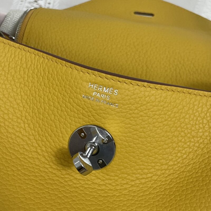 Hermes Lindy-TC Leather-26&30CM - Image 9