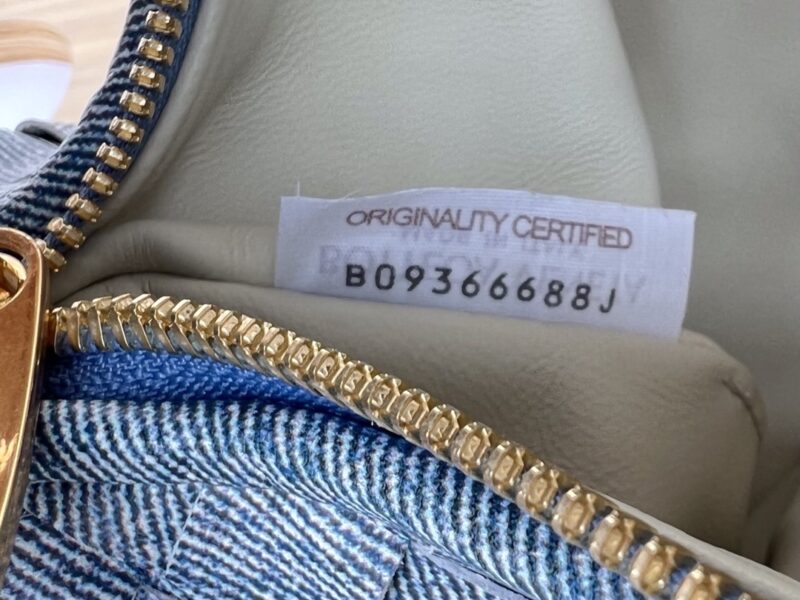 Bottega Veneta Jodie Hobo-23x28x8CM - Image 8