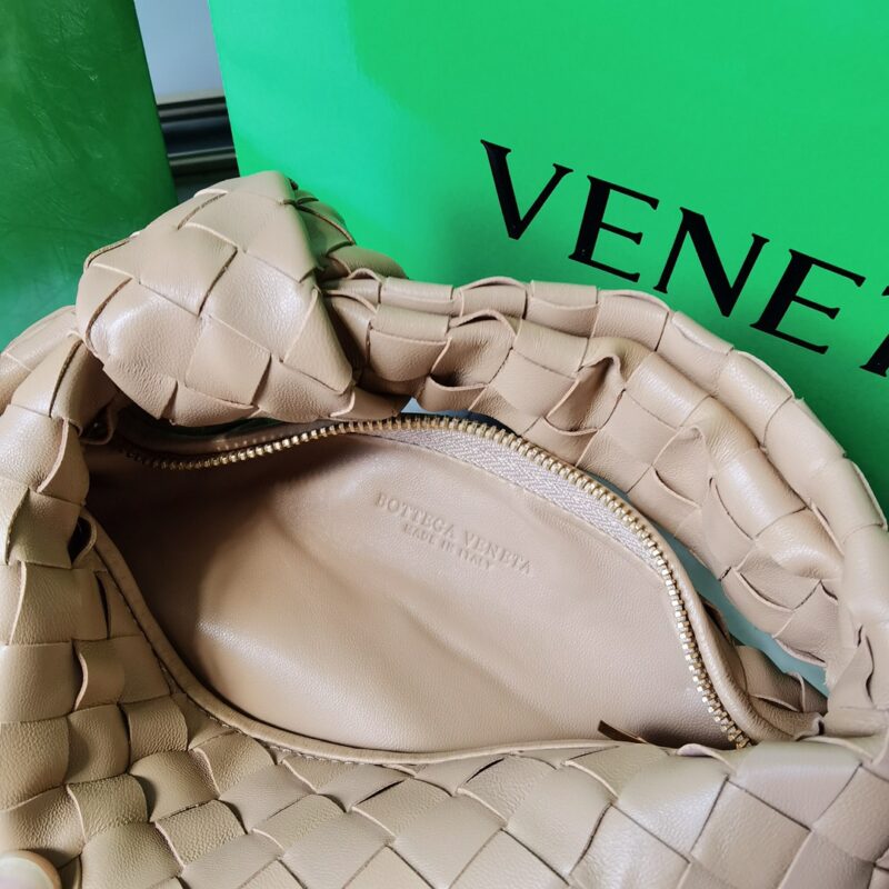 Bottega Veneta Jodie Hobo-23x28x8CM - Image 7