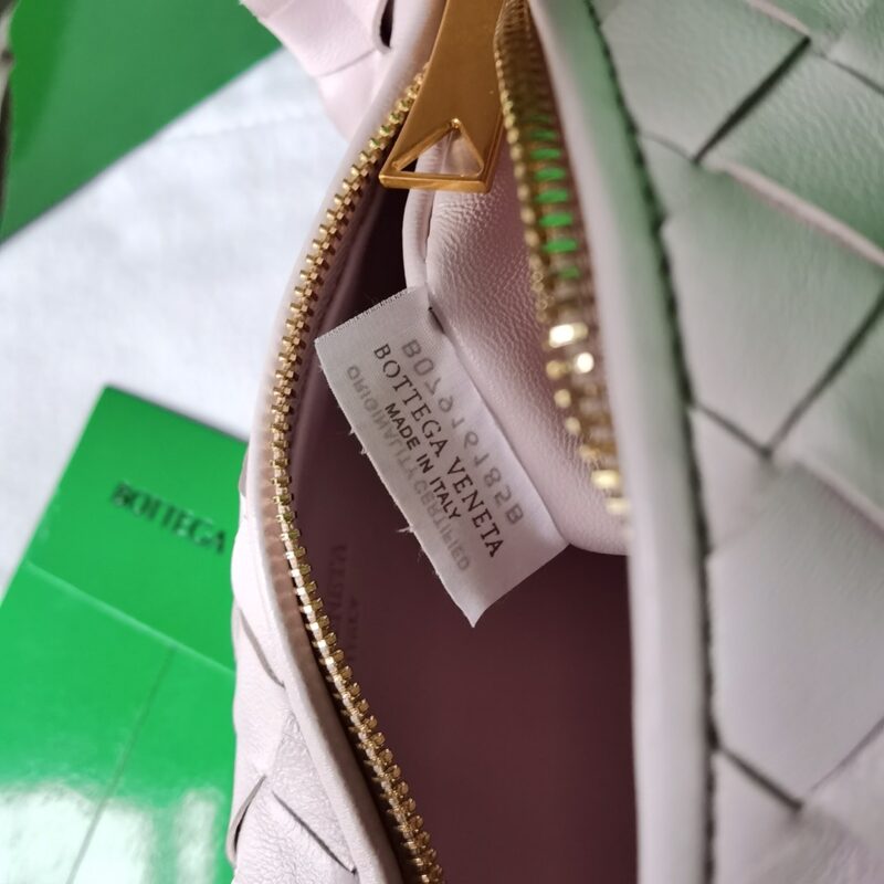 Bottega Veneta Jodie Hobo-23x28x8CM - Image 15