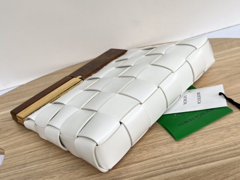 Bottega Nappa Pouch-28*26*5CM - Image 6