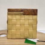 Bottega Nappa Pouch-28*26*5CM