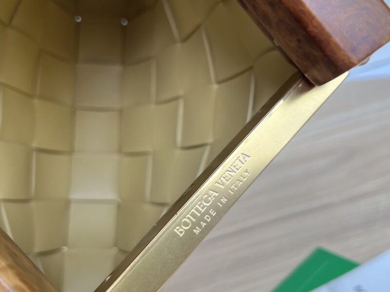 Bottega Nappa Pouch-28*26*5CM - Image 7