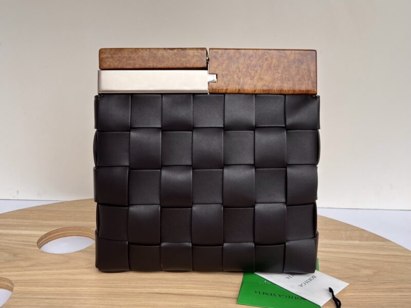 Bottega Nappa Pouch-28*26*5CM - Image 2