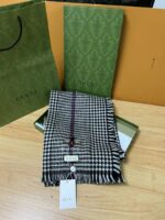 Gucci Scarf-35*240CM - Image 2