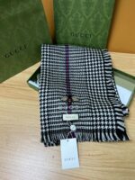 Gucci Scarf-35*240CM - Image 3