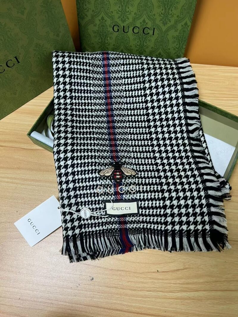 Gucci Scarf-35*240CM - Image 7