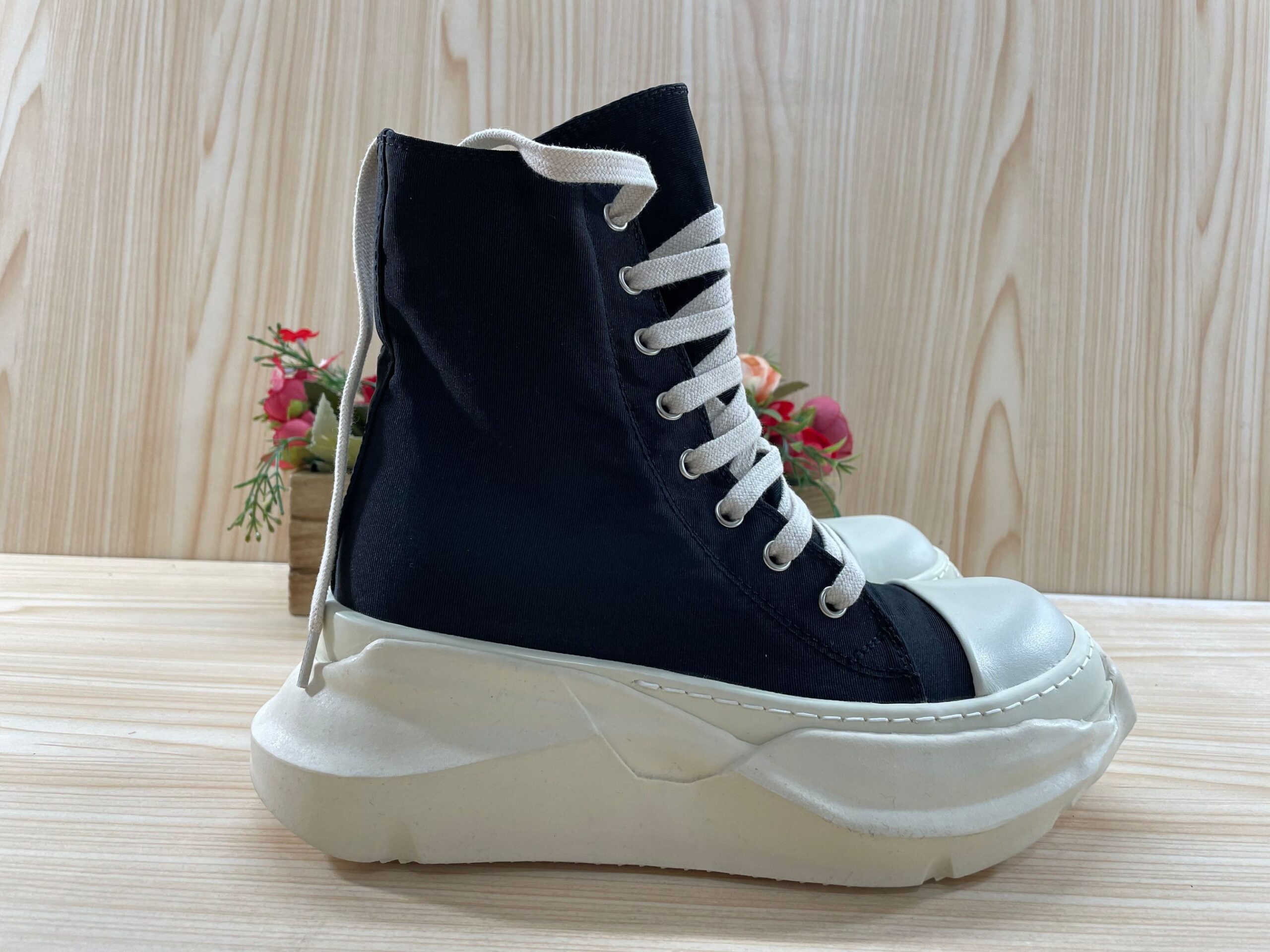 img_6086_20230218-112736_.jpg RICK OWENS Sneakers - Image 1